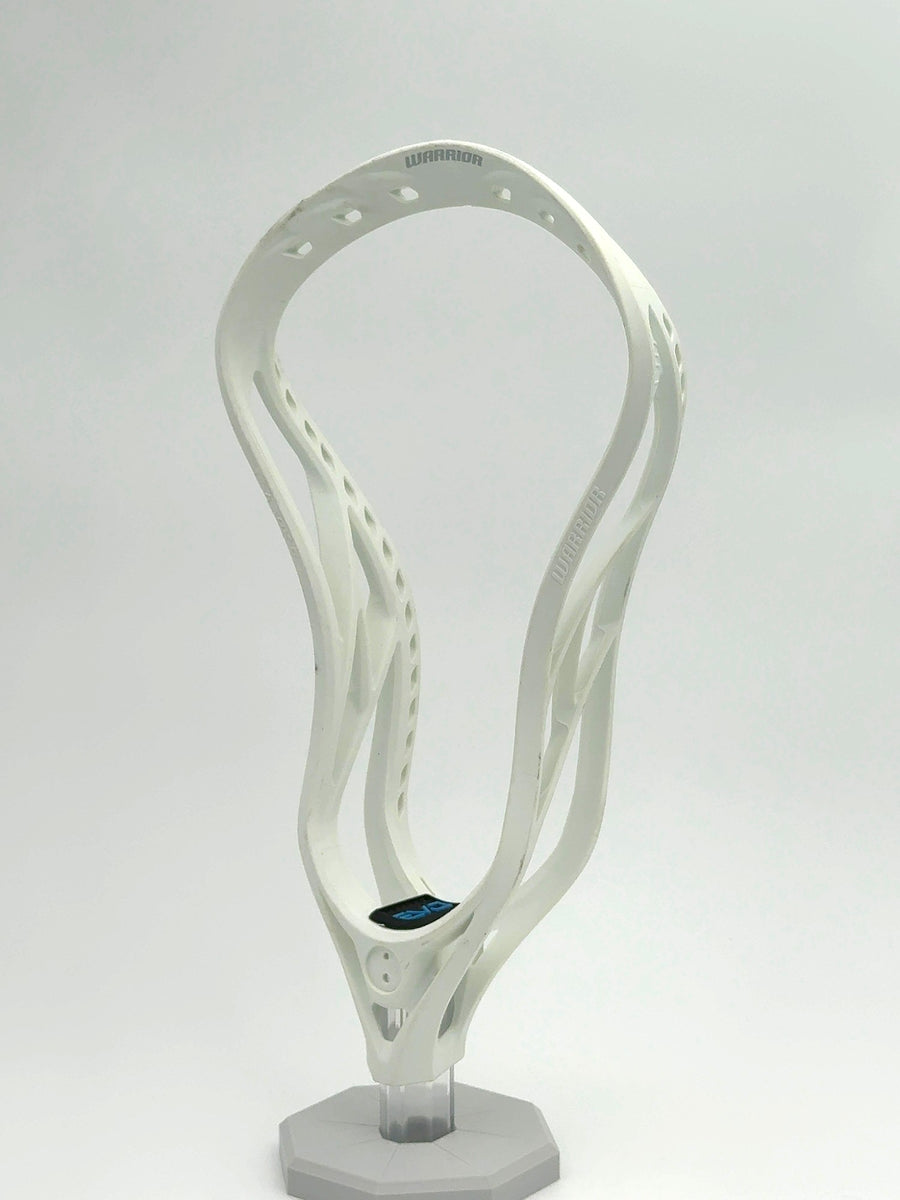 Warrior Evo QX-O — Gloss White (Unstrung) — 3/4 view